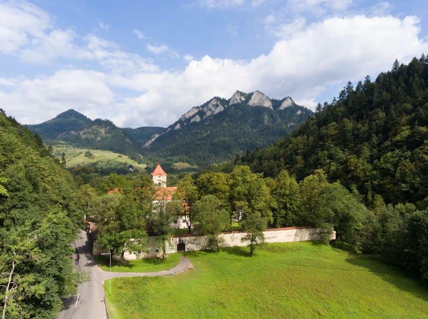 Apartmany Pod Troma Korunami Červený Kláštor Extérieur photo